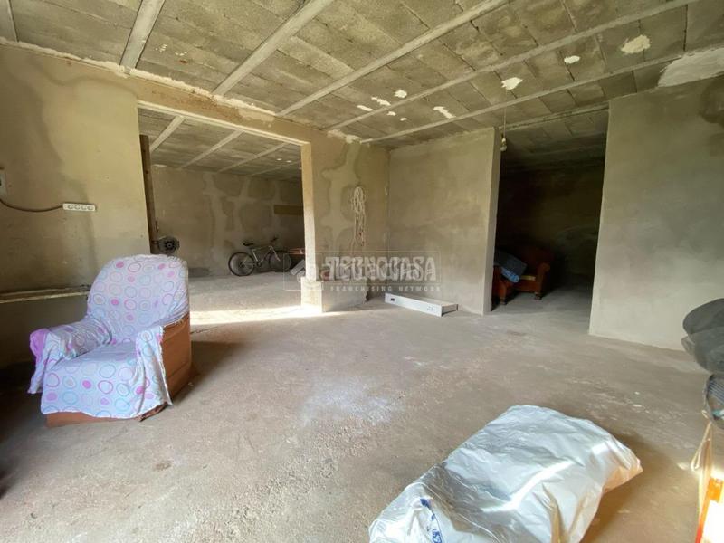 Foto 324a65ec-0dcc-4551-8e48-f13eef8181a9. Casa  en venta en Martos