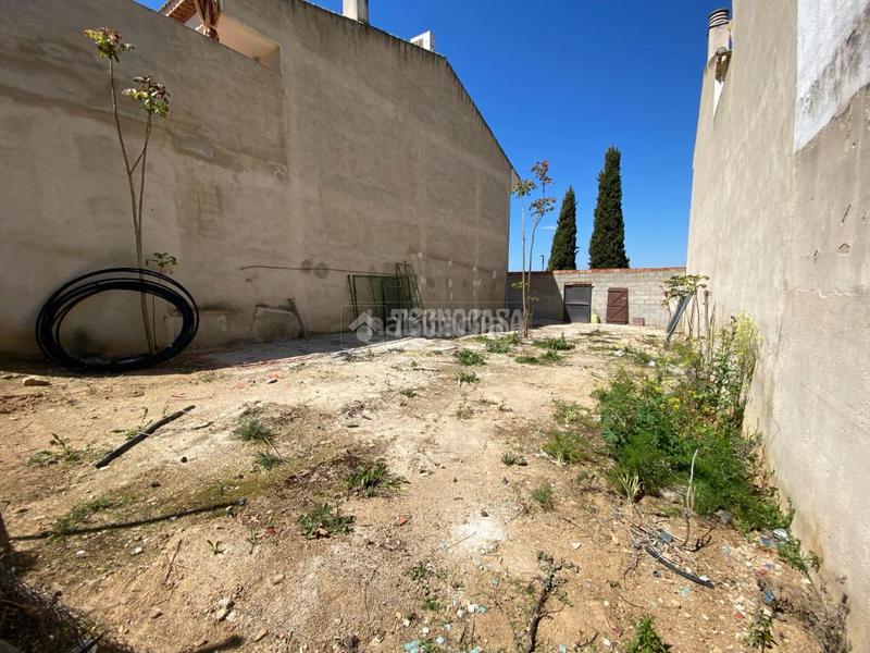 Foto 5bb8e024-8266-445f-a497-696bad1f4112. Terreno residencial terrenos en venta en Martos