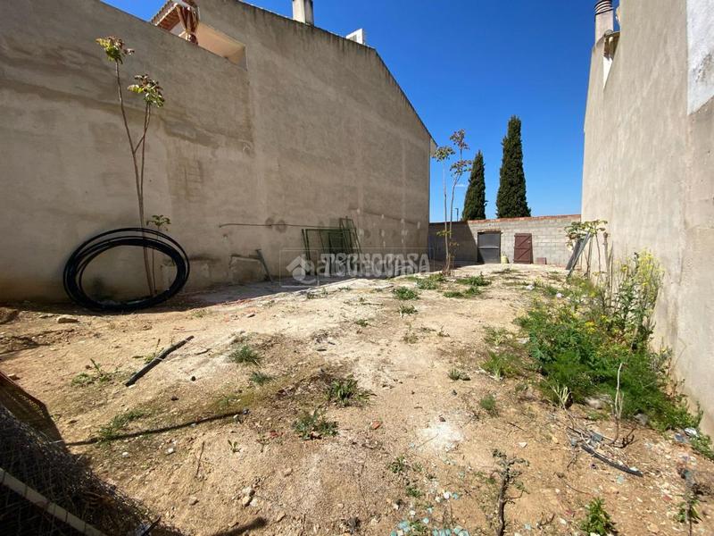 Foto b015aca0-05af-4bf9-bee0-b6eb4dc63dec. Terreno residencial terrenos en venta en Martos