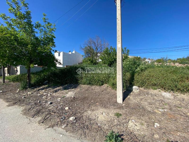 Foto d37bd297-40db-438f-889e-423450d5d0c4. Terreno residencial terrenos en venta en Alcaudete