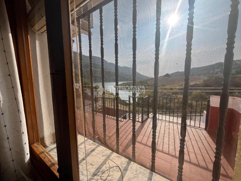 Foto 452c59c0-7499-48d2-b226-bf1c2927a558. Casa amb calefacció a Martos