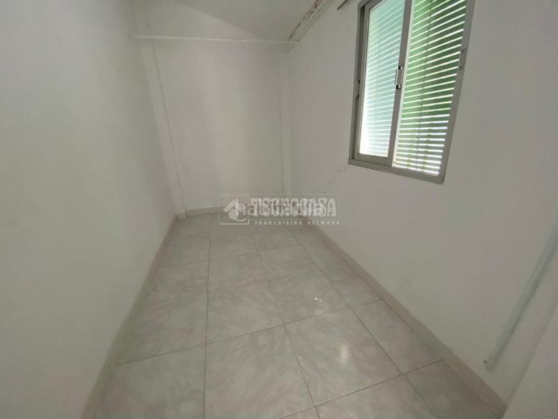 Foto 74de8dbb-6e5f-4f41-ba1a-d7307dfcdc3c. Casa pareada casa en venta en Torredonjimeno