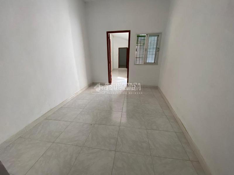 Foto 864bea60-8fac-4de2-9ad1-dc9e539f2ff3. Casa pareada casa en venta en Torredonjimeno