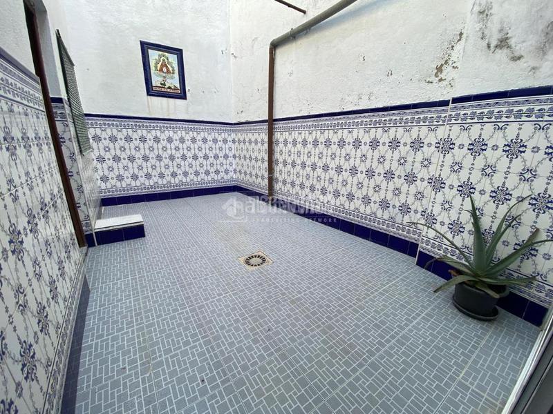 Foto 941fa204-eb1a-4d34-b1cf-b8058b4663b5. Casa pareada casa en venta en Torredonjimeno