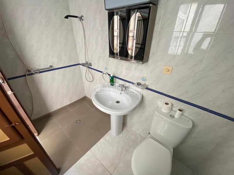 Foto a31efd4c-19bd-4ab5-8344-791e04fbadbc. Casa pareada casa en venta en Torredonjimeno