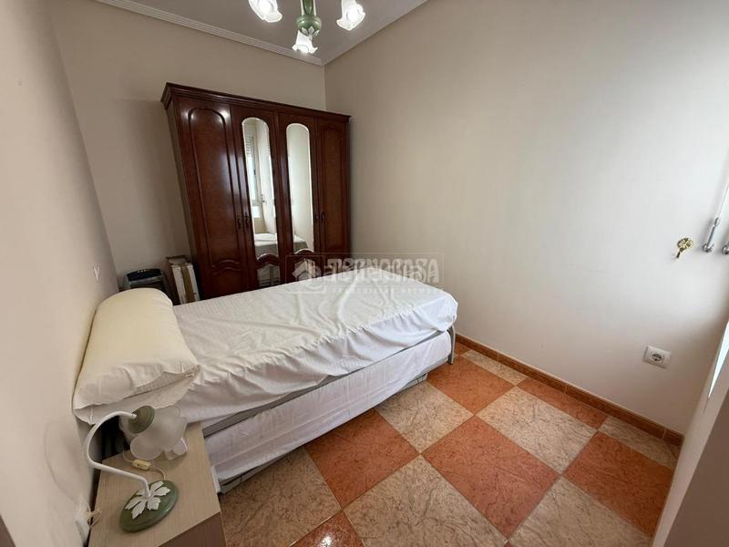 Foto 0ff83e33-de74-490f-91b2-335eed7d85df. Piso  en venta en Martos