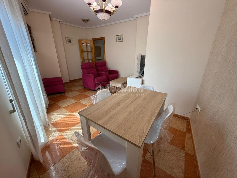 Foto c04ddda7-a9cf-4f74-9710-ad8ea2ac6c67. Piso  en venta en Martos