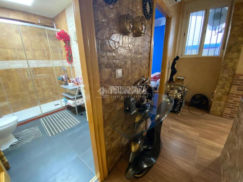 Foto 628d3a03-89ff-4acf-bec5-501fa2ca56f9. Pis a Torredonjimeno