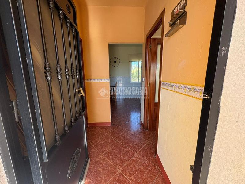 Foto 1ca2c606-9c7b-4f6f-8adf-63d86053542a. Casa aparellada a Martos