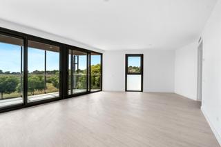 Etagenwohnung in Avinguda de la torre del vallès 78