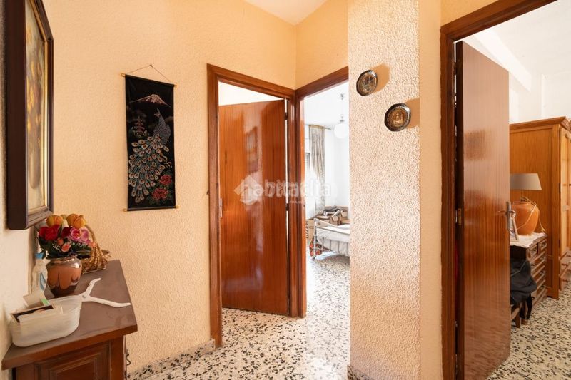 Foto 2a61589c-d375-476b-a1a7-7c8d72f9cee5. Casa aparellada amb aparcament a Padul