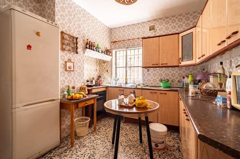 Foto 82f2d1f0-6162-4ec7-94ff-a13d876b4d99. Casa aparellada amb aparcament a Padul