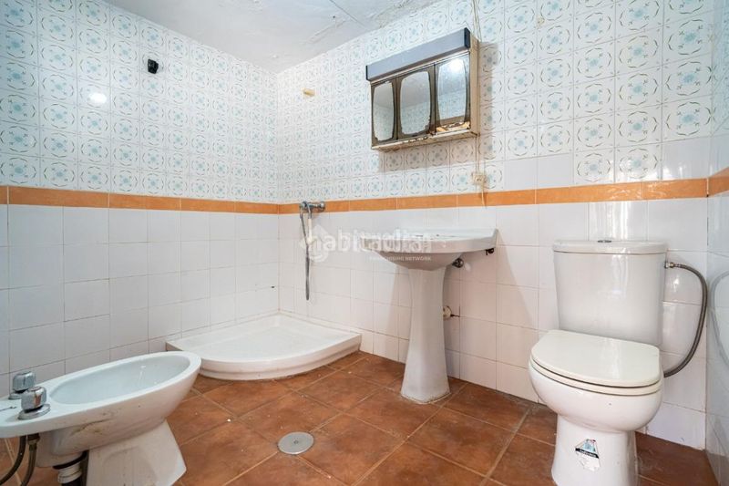 Foto 22b831be-827a-455f-b7bc-ce636757a540. Casa aparellada a Padul