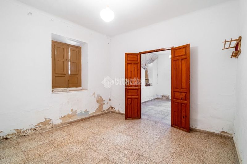 Foto 999414f9-f7c6-466f-807b-a137deee2550. Casa aparellada a Padul