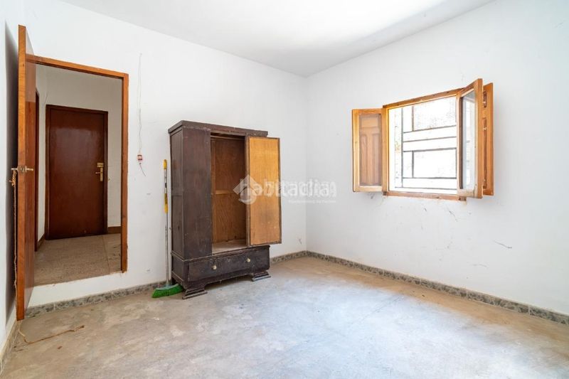 Foto a24b020a-28f4-4c2e-8dcc-e0ab19641acc. Casa aparellada a Padul