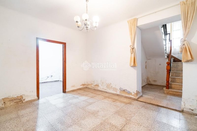 Foto b130d1d9-8208-4afc-bbe2-016d722af923. Casa aparellada a Padul