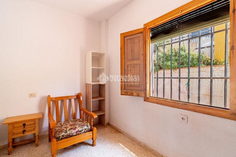 Foto a88ab1ba-c1b0-428b-940e-da9a57793120. Piso  en venta en Padul