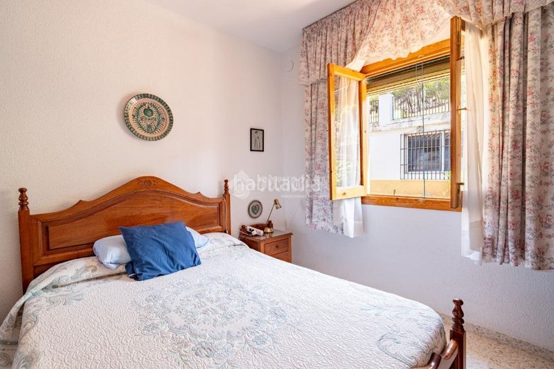 Foto d66cda6f-6dc0-422a-9a3e-7ba3b88932d0. Pis amb aparcament a Padul