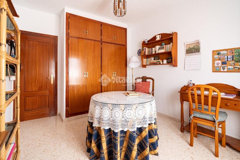 Foto 313b5c00-07b3-41c1-9179-1c8a3e7719d1. Pis amb aparcament a Padul