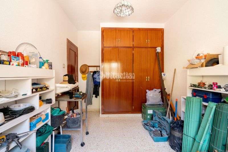 Foto fa06e90d-beeb-4a9f-8e5f-1831bdac40d6. Pis amb aparcament a Padul