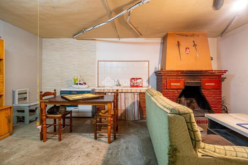 Foto 02ee7154-ef9d-4dd5-9d96-afbe326ac254. Casa amb aparcament a Padul