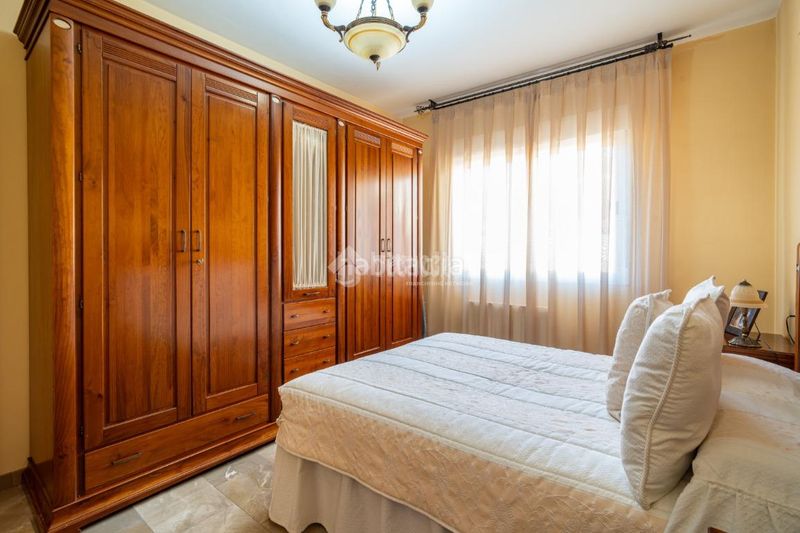 Foto 62264712-96cf-4a11-81b0-de7177065769. Casa amb aparcament a Padul