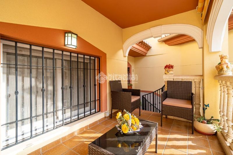 Foto 733670c9-5378-4547-827d-fe51c4622034. Casa amb aparcament a Padul
