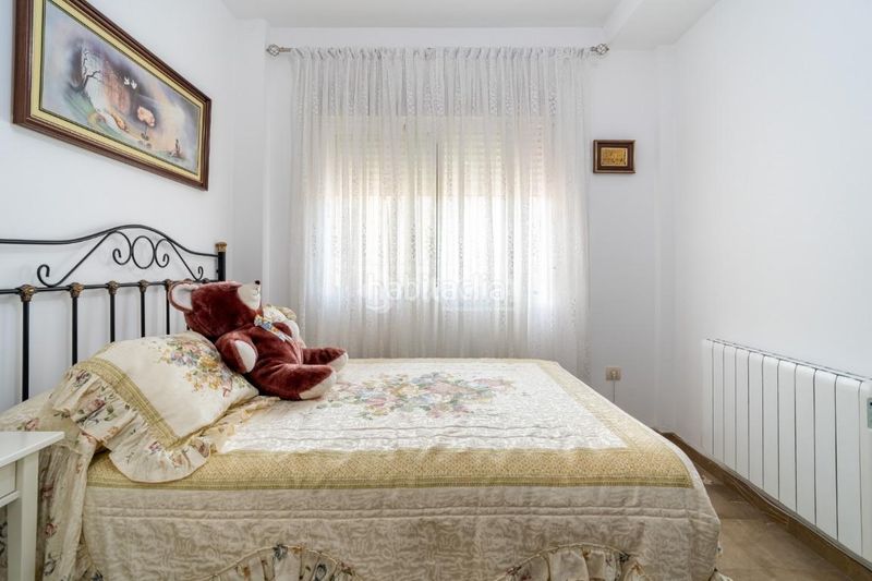 Foto d3459c96-55e8-41a2-b1dd-c5d8c1f0e608. Casa amb aparcament a Padul