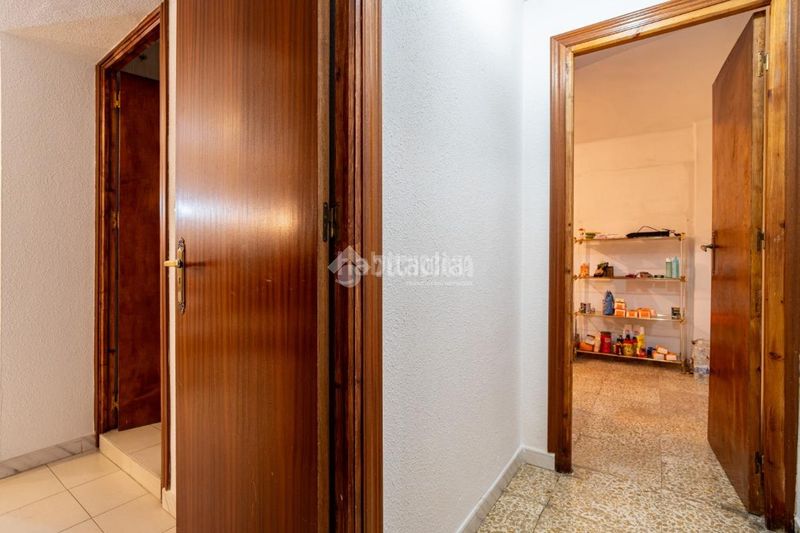 Foto 46dafd6e-a813-4d4b-ba58-d97b32231a2d. Casa aparellada amb calefacció a Lanjarón