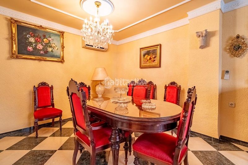 Foto bda6bed9-ff4a-4baa-a71d-144c9f2ba023. Casa aparellada amb calefacció a Lanjarón