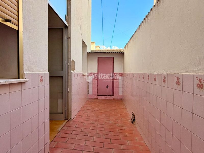 Foto a6c1f2af-5cd1-463e-b0cb-e43db33fd011. Pis a Palma del Río