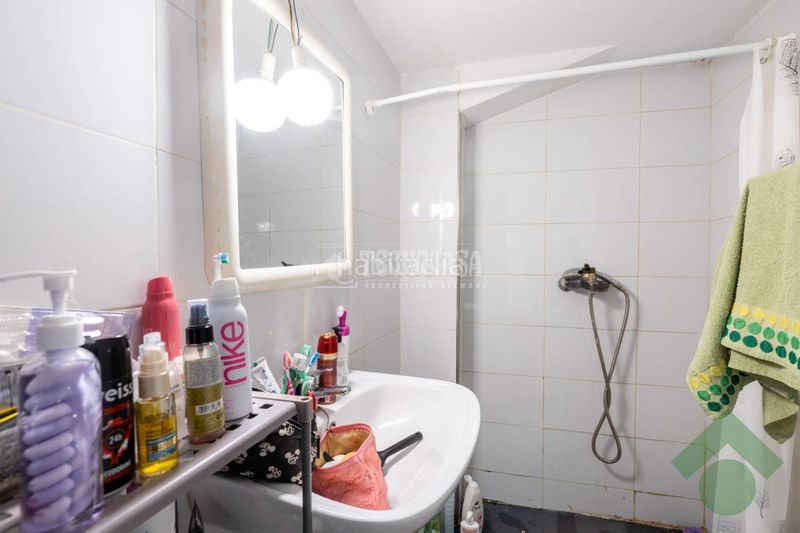 Foto dbc664e8-3c3e-4492-853f-b0d0580ca40b. Casa aparellada a Dúrcal