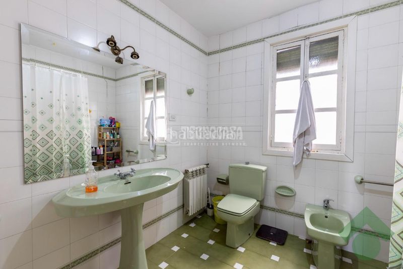 Foto f25fbef5-8e5b-4444-9b6d-cb9ff771793c. Casa aparellada a Dúrcal