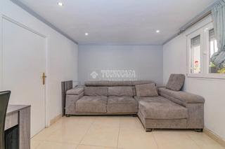 Casa aparellada a Villamena. Casa en venta en villamena