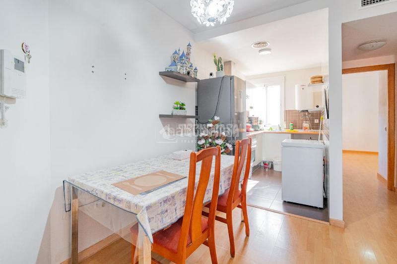 Foto bc0a0ad7-aeb7-45ba-abef-28180990728d. Piso  en venta en Padul
