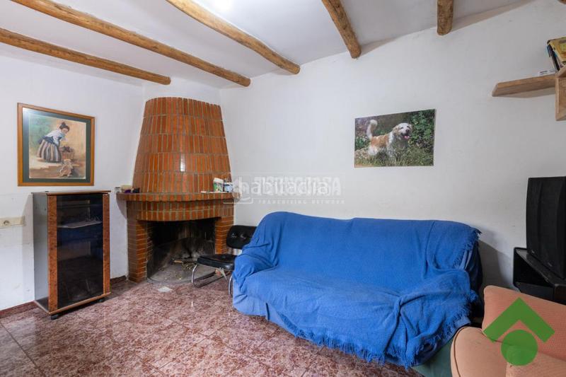 Foto a8240166-0565-43f0-bc4d-db5dc4659005. Casa pareada casa en venta en Dúrcal