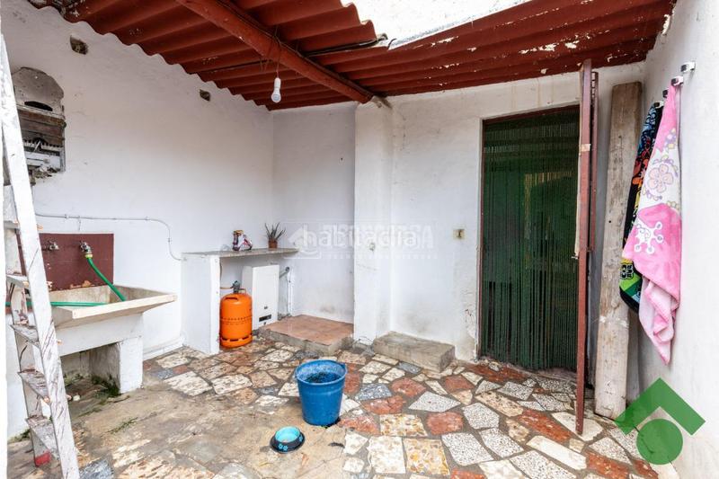 Foto e92ca18a-15f0-4b78-839c-1c9e936d5620. Casa pareada casa en venta en Dúrcal