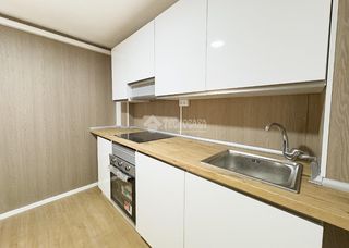 Pis a Reyes Católicos. Piso en venta en alcalá de henares