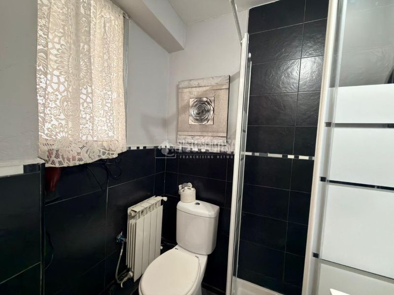 Foto 353da359-0729-401e-8cb6-6aa70cd0d76b. Pis amb calefacció a Reyes Católicos Alcalá de Henares