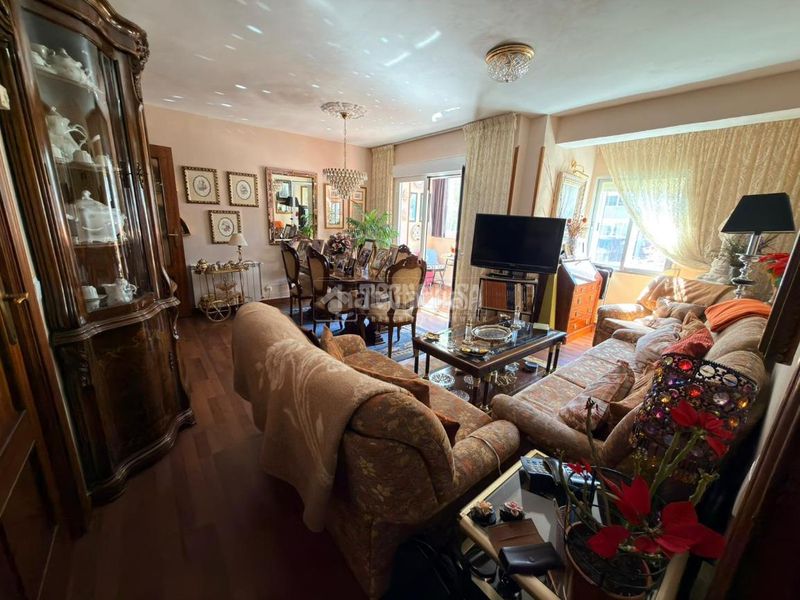 Foto 6937ba8f-f0a9-4cc3-b4f5-49d259a5c414. Pis amb calefacció a Reyes Católicos Alcalá de Henares