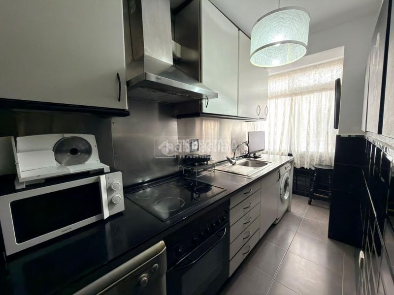 Foto cb4d78e1-5fff-4a47-bdfb-4848a0e8af83. Pis amb calefacció a Reyes Católicos Alcalá de Henares