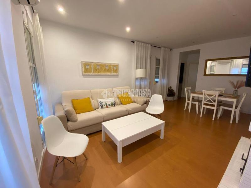 Foto ce6f1b35-beb3-4cbd-b7f8-9fce4459c189. Flat in casco histórico - ribera - san basilio Córdoba