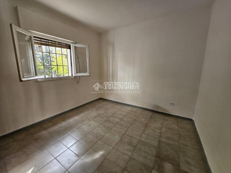 Foto cea8fded-e953-4d75-ad89-284625bcc811. Etagenwohnung in Sector Sur Córdoba