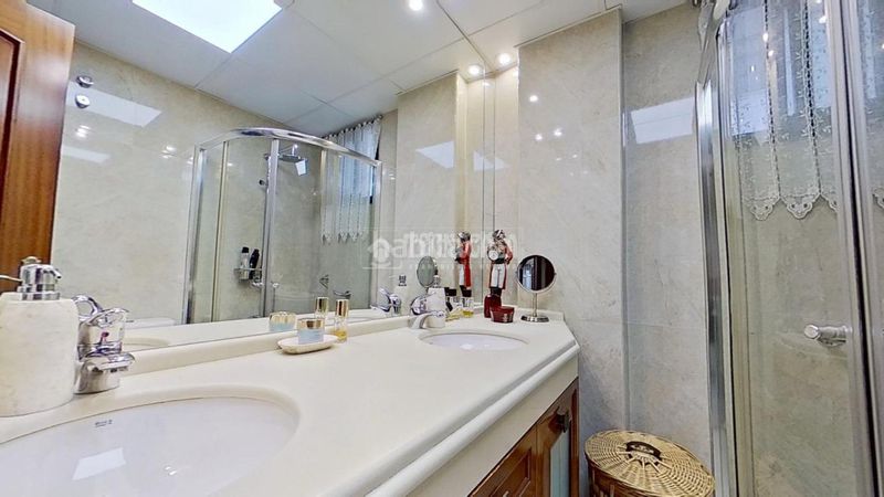 Foto 45b70c84-0ca0-415a-bfd2-77832a7a96b8. Pis amb aparcament a Tablero Bajo - Arruzafilla Córdoba