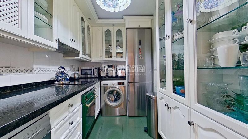 Foto 4eb4dc98-f5d0-4e5f-bbd6-d3662aaf46ad. Pis amb aparcament a Tablero Bajo - Arruzafilla Córdoba