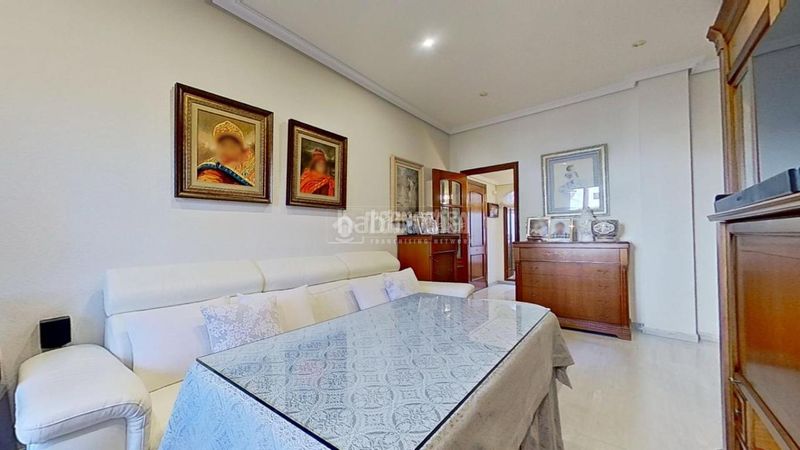 Foto 52d6bb1c-7a4d-48a3-b12a-edcc31f315e1. Pis amb aparcament a Tablero Bajo - Arruzafilla Córdoba