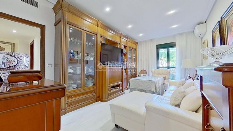 Foto 73778cb4-08ee-4374-8d73-e52e99044960. Pis amb aparcament a Tablero Bajo - Arruzafilla Córdoba