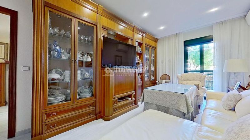 Foto bc3996c7-7bcc-4821-83bf-aa042c3c3754. Pis amb aparcament a Tablero Bajo - Arruzafilla Córdoba