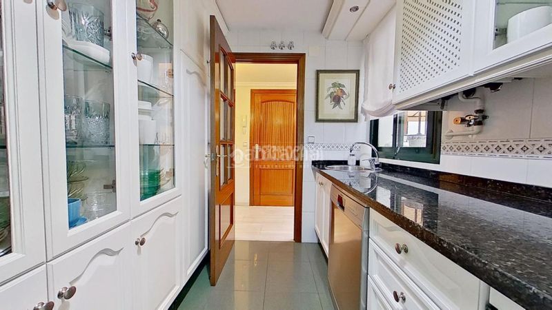 Foto c9e29628-66a9-4f36-8e61-5e56fed9f28c. Pis amb aparcament a Tablero Bajo - Arruzafilla Córdoba