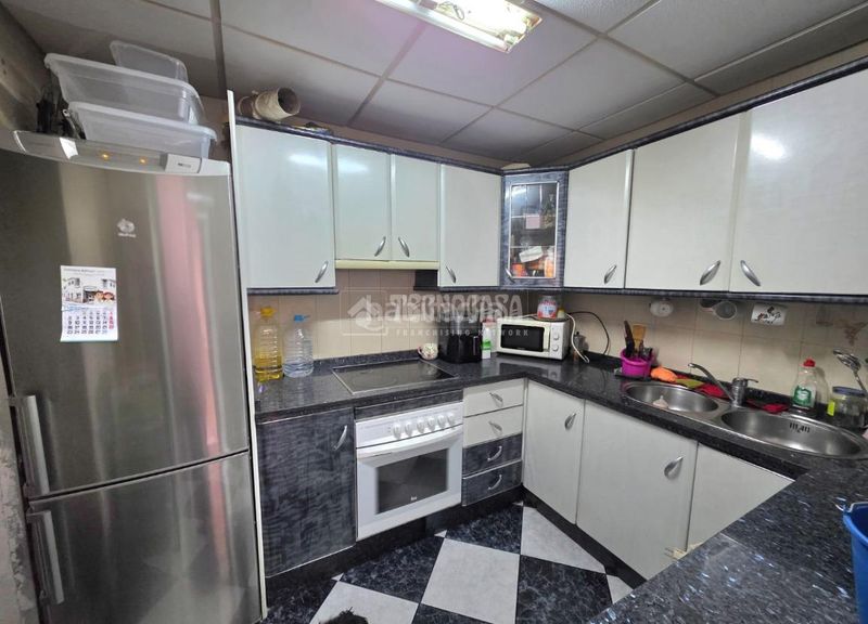 Foto 093b4619-49c1-4269-9ccd-051b1374acf3. Casa aparellada a Campo de la Verdad - Miraflores Córdoba